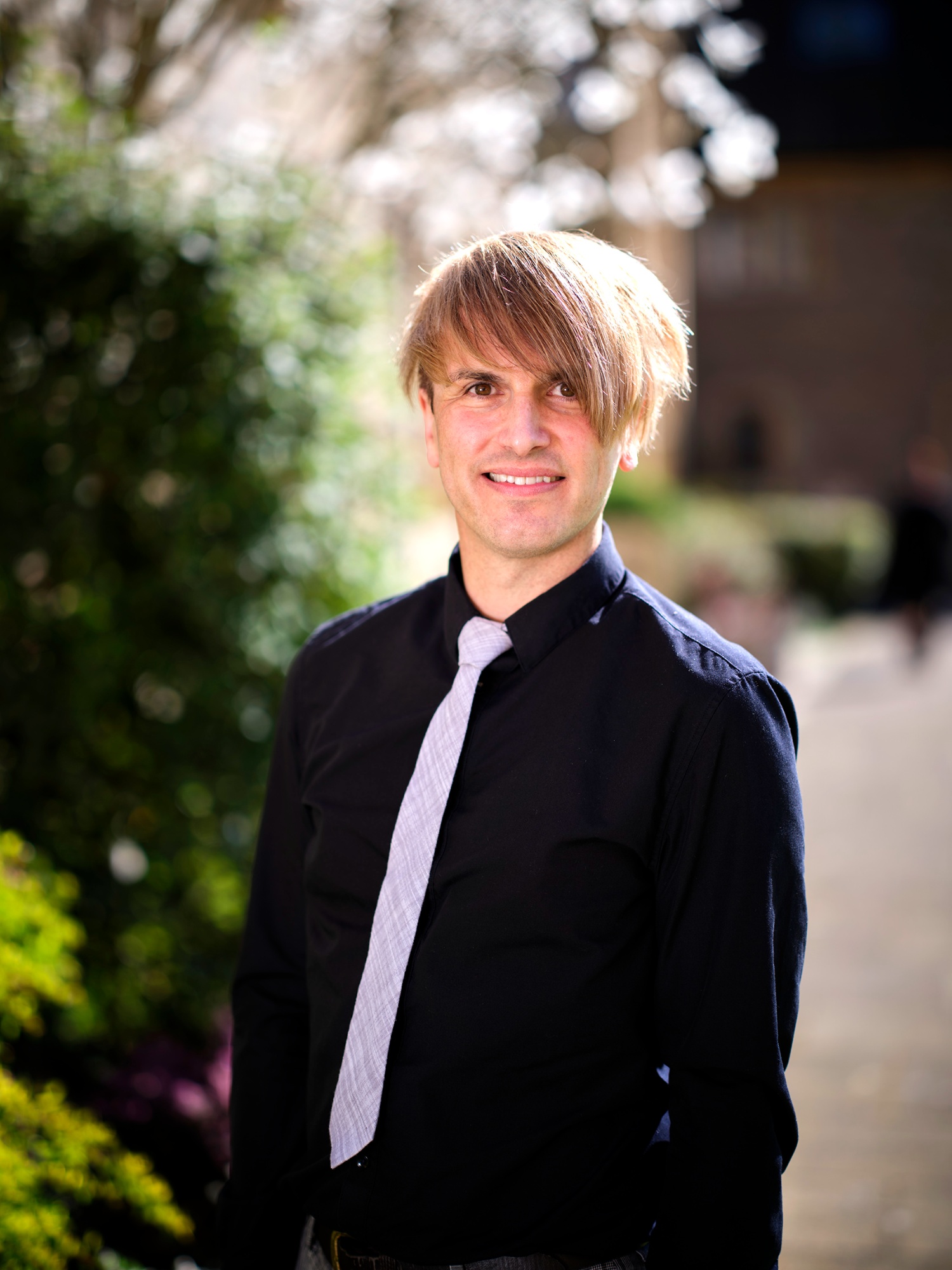 Photo of Andrew Brett