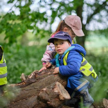 Dame Bradbury's Forest School