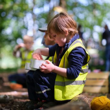 Dame Bradbury's Forest School